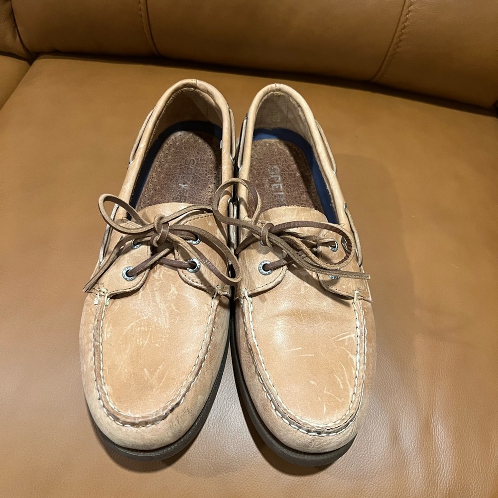 Sperry - image 3